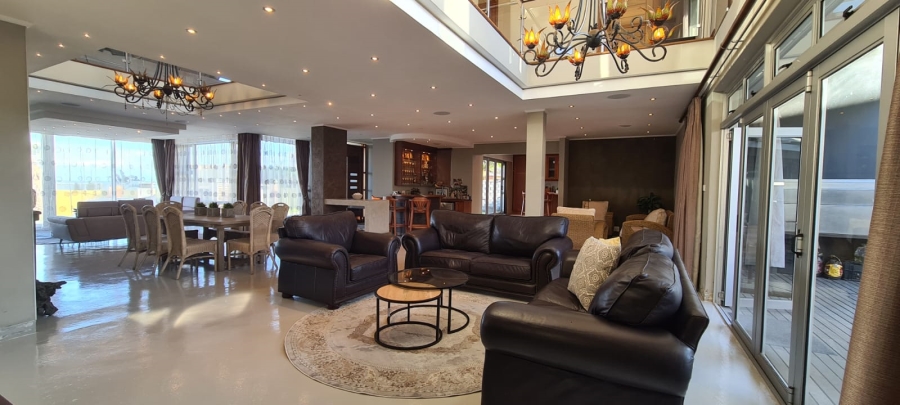 5 Bedroom Property for Sale in Gonubie Eastern Cape